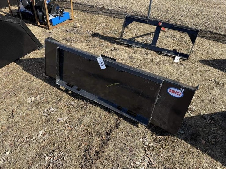 new-swict-66"-universal-attach-bucket-image-2