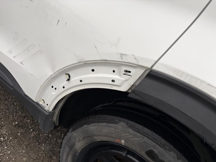 2020-ford-explorer-image-5