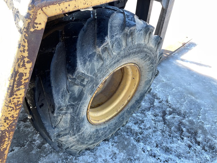 #1011-•-eagle-picher-forklift-image-12