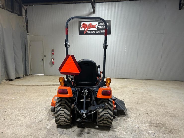 2019-kubota-bx2380-image-5