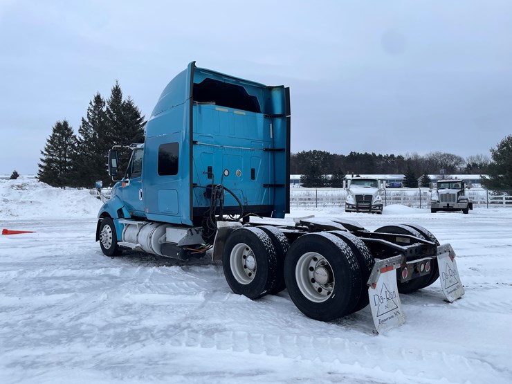 2009-international-prostar-image-3