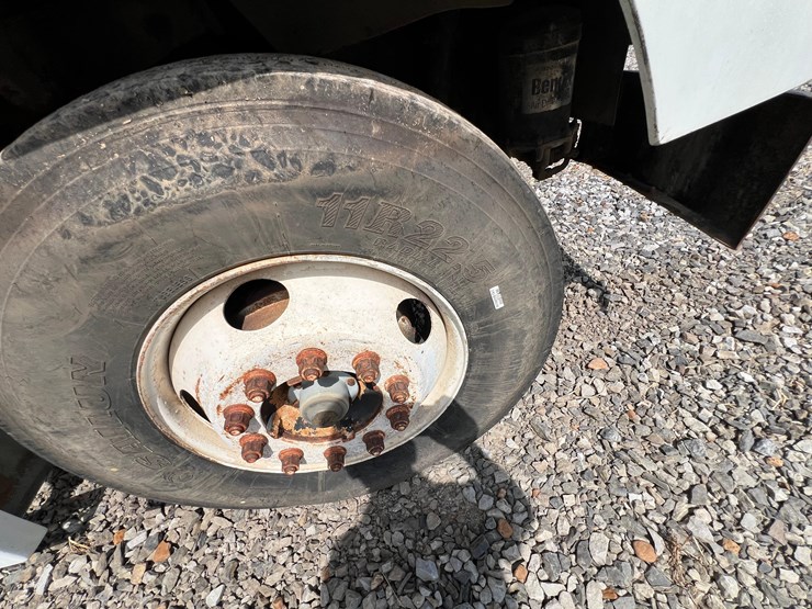 freightliner-tender-truck---adams-tender-image-16