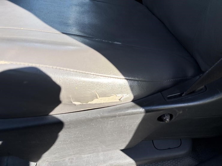 2008-chevrolet-2500-image-21