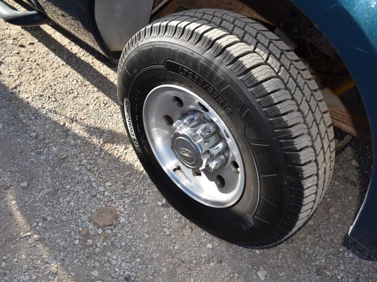 1999-ford-f250-image-9