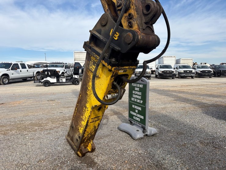 2010-komatsu-pc200-lc-8-image-8