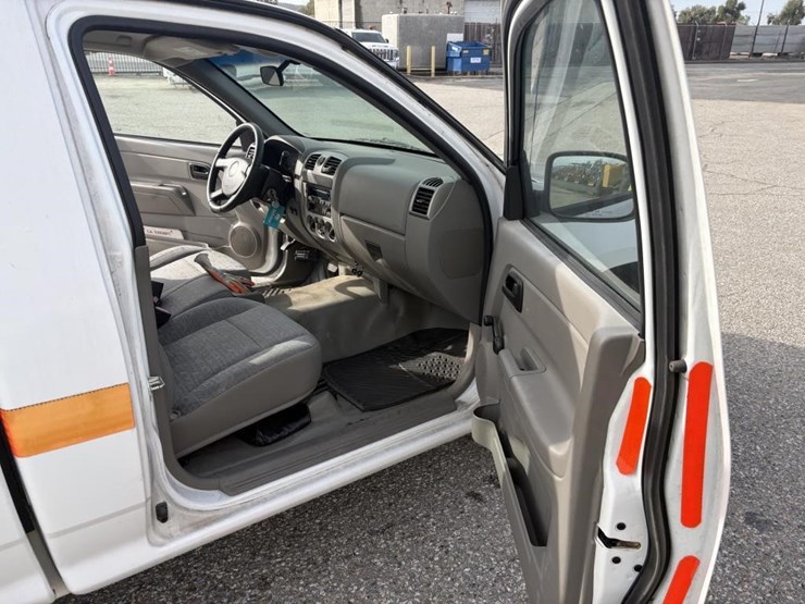 2008-chevrolet-colorado-image-9