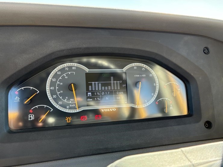 2018-volvo-a45g-image-28