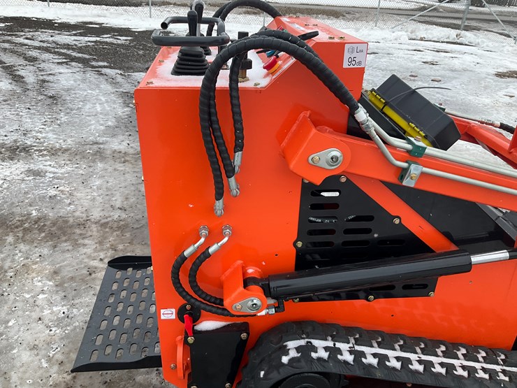 #1006-•-unused-landhero-t460-mini-skid-steer-loader-image-19