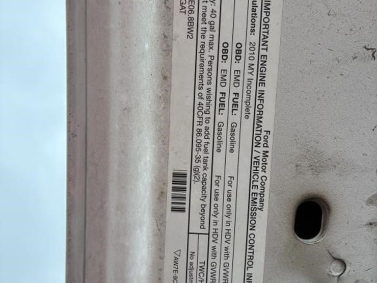 2010-ford-f550-image-8