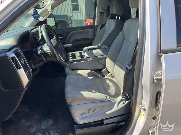 2016-chevrolet-silverado-1500-image-18