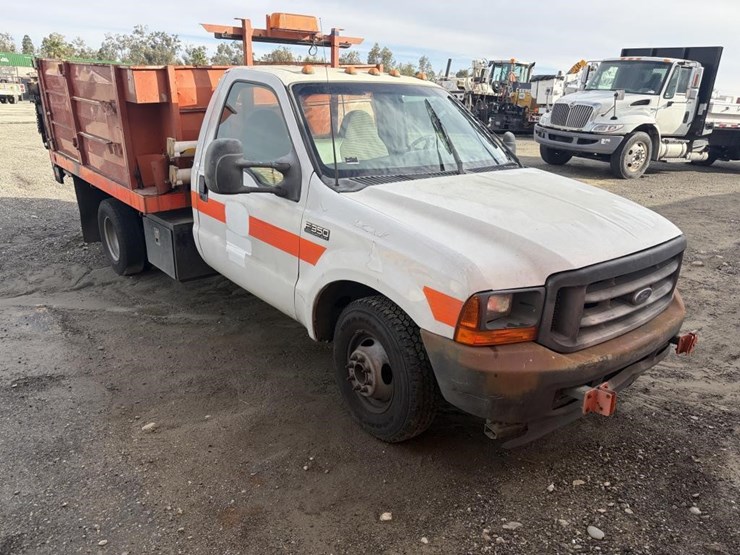 2004-ford-f350-image-2