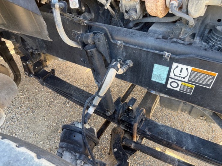 2024-kenworth-t880-image-70