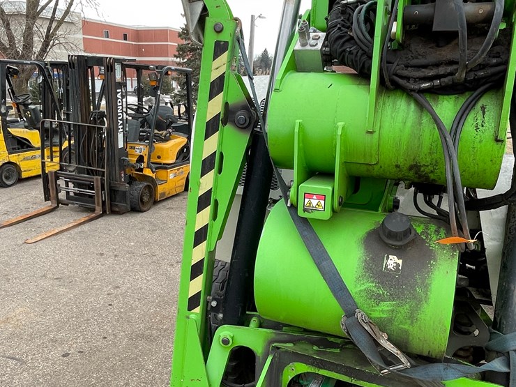 #4221-•-nifty-sd64-4x4x4-telescopic-boom-lift-image-24