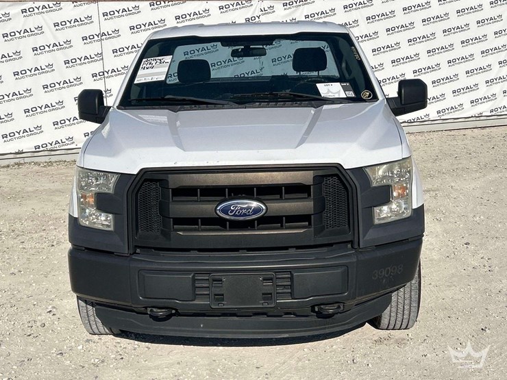 2016-ford-f150-image-21