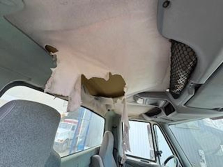 2004-international-8600-image-21