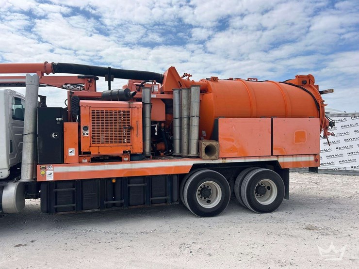 2016-international-workstar-7400-image-18