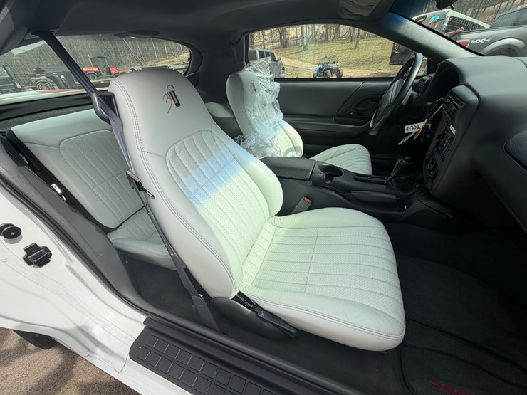 #30932-•-1997-chevrolet-camaro-ss-30th-anniversary-coupe-image-17