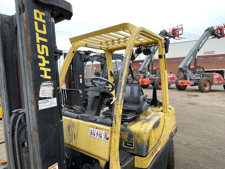 #4215-•-2008-hyster-fortis-60-lp-forklift-image-15