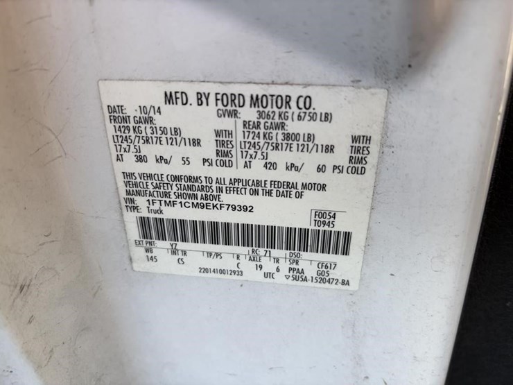 2014-ford-f150-image-35