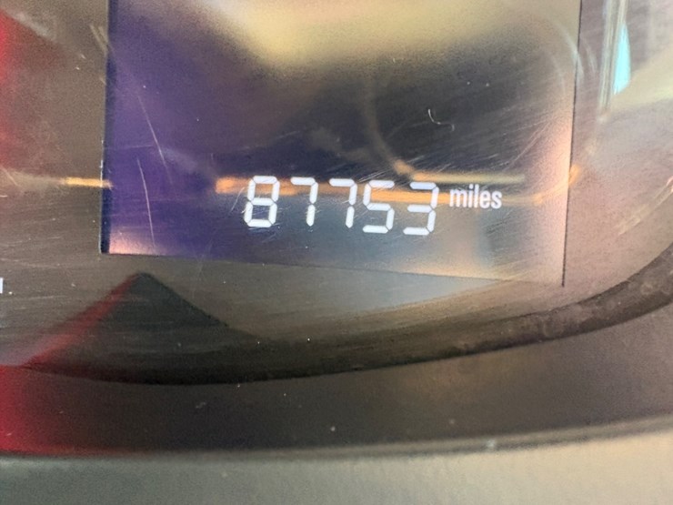 #30904-•-2016-chevrolet-spark-ls-cvt-hatchback-image-15