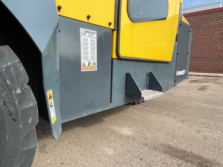 #119-•-2021-combilift-combi-rt-rough-terrain-8,000-lbs.-forklift-(demo)-image-21