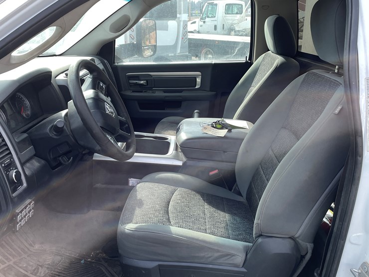 2017-dodge-ram-5500-image-67