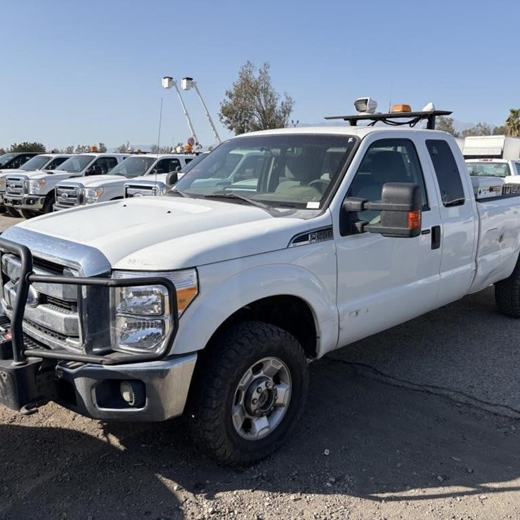 2011 FORD F250 SD XLT