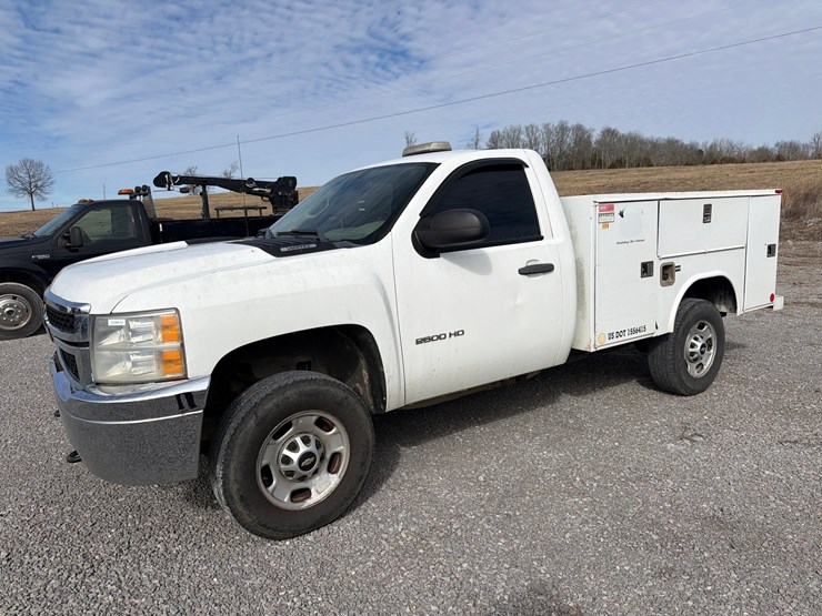 2014-chevrolet-2500hd-image-1