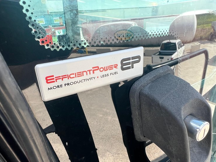 2015-case-ih-titan-3530-image-58