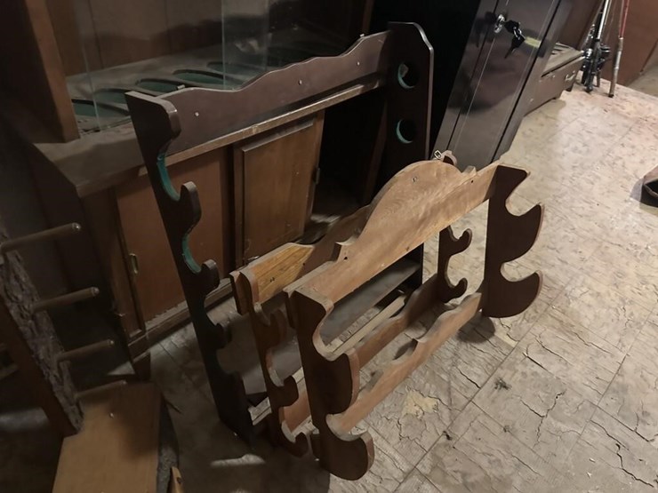 wooden-gun-rack-displays-image-5