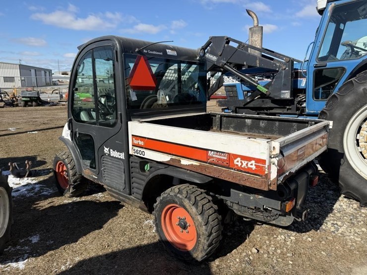 2014-bobcat-toolcat-5600-image-6