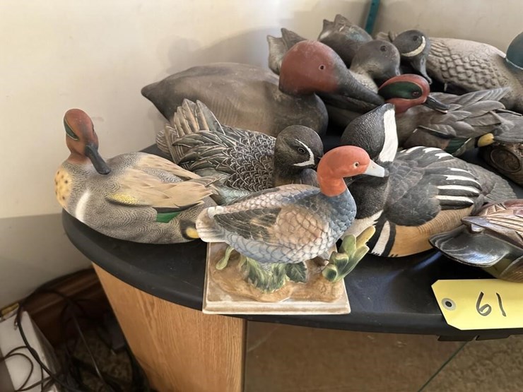 vintage-wooden-ducks-&-displays-image-2