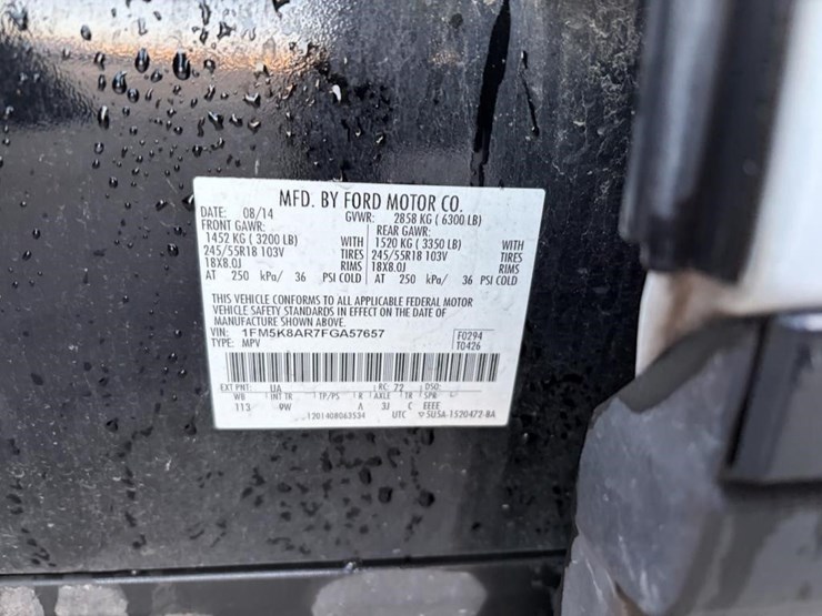 2015-ford-explorer-image-19