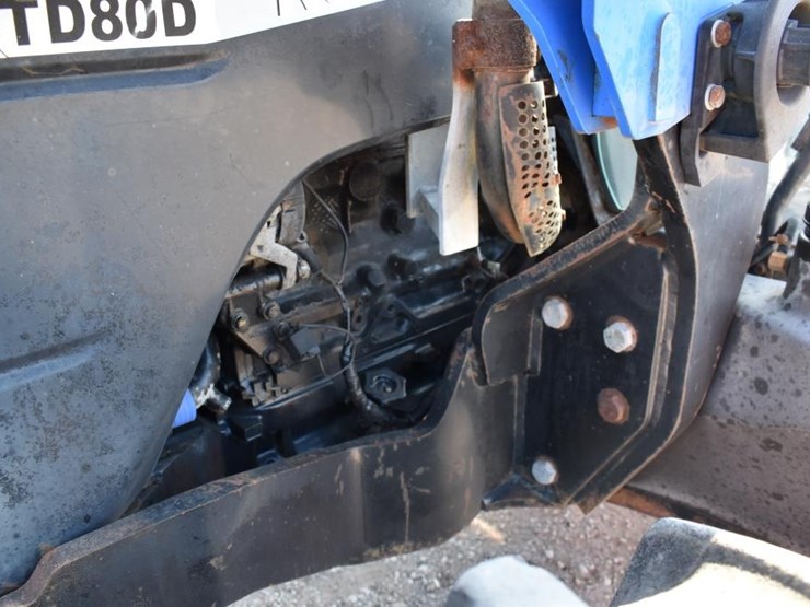 new-holland-820tl-image-14