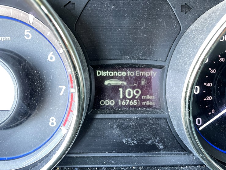 #1519-•-2013-honda-sonata-(has-mn-prior-salvage-title)-image-26