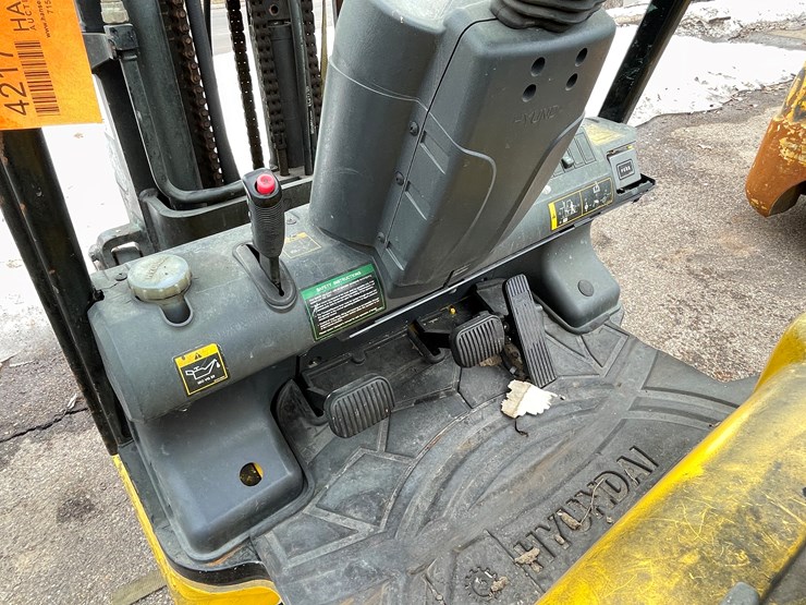 hyundai-25lc-7a-image-30