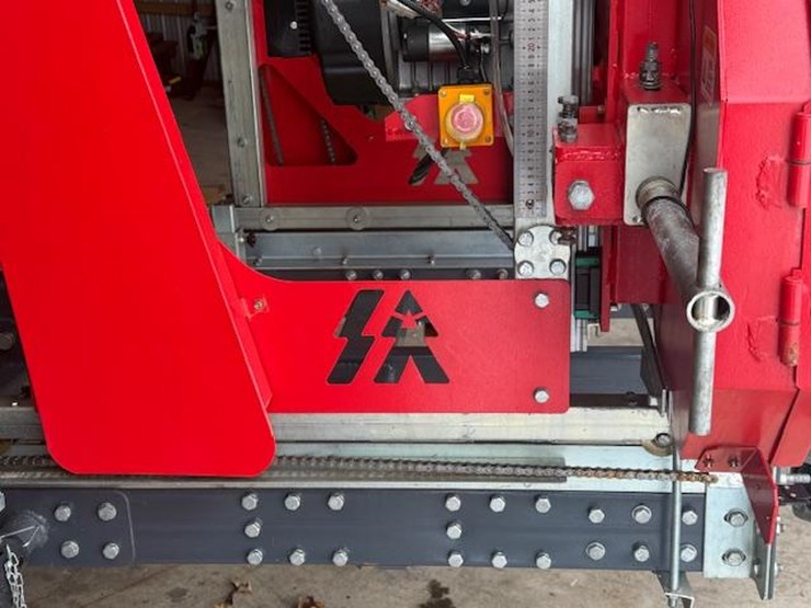 #128-•-2025-jierui-1000-hydraulic-portable-bandmill-image-28