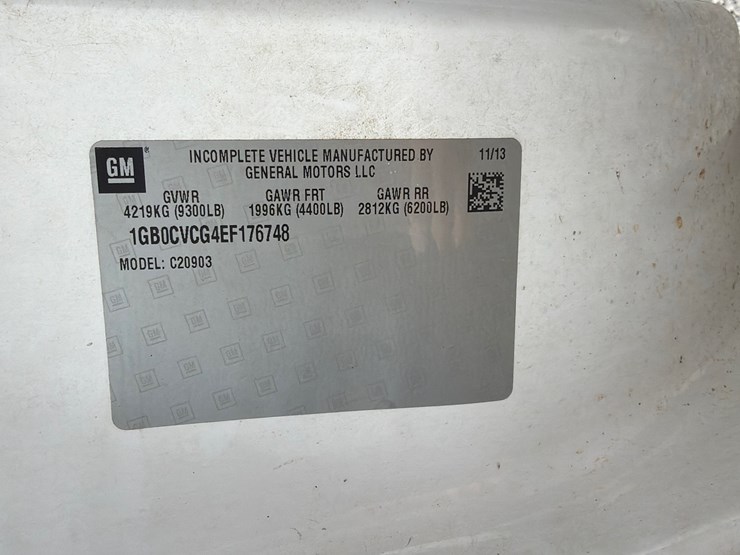 2014-chevrolet-2500hd-image-15