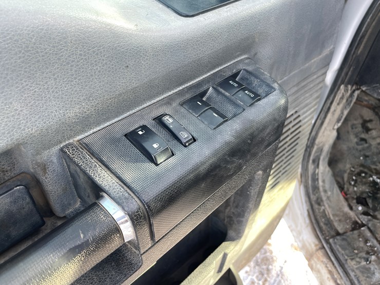 2013-ford-f250-image-46