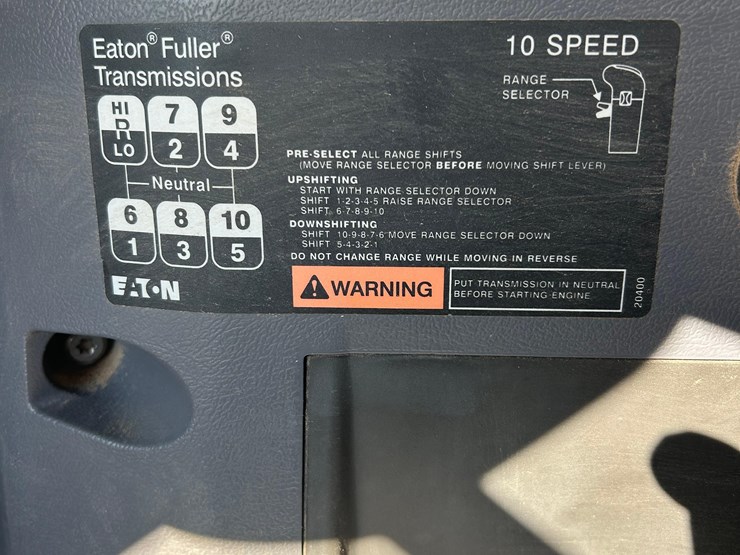 2012-mack-tender-truck-w/adams-rear-discharge-bed-auger-image-63