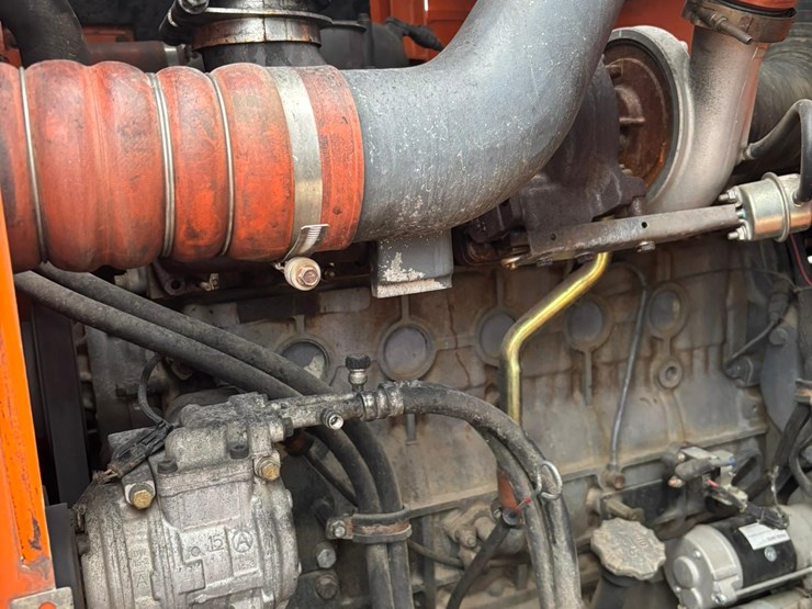 2010-doosan-dl250-image-7