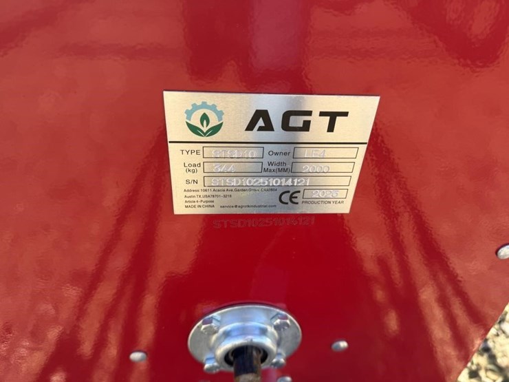 new-agt-universal-attach/3pt-68"-planter-image-3