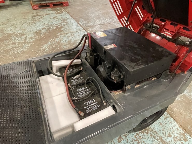 #190-•-2017-taylor-dunn-huskey-ii-electric-warehouse-vehicle-image-33