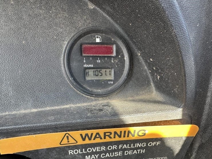 new-holland-rustler-115-image-5