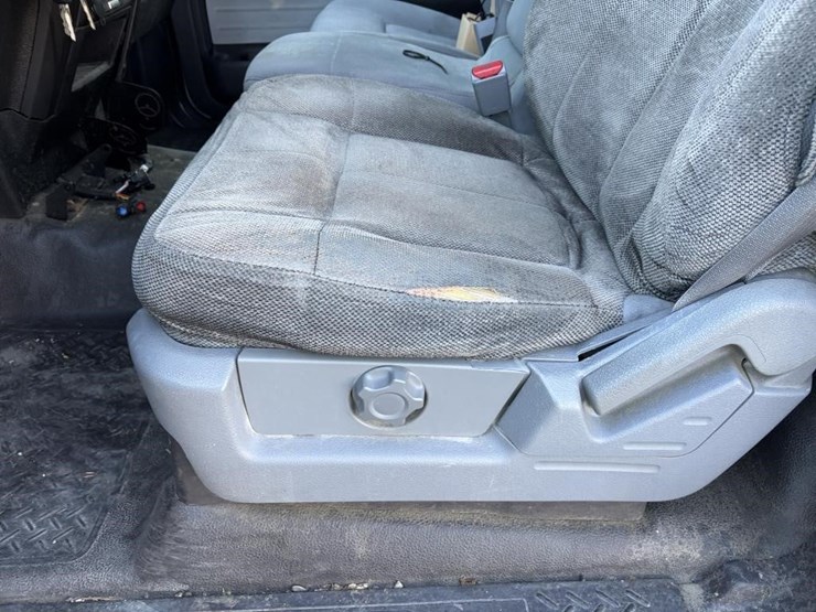 2014-ford-f150-image-14