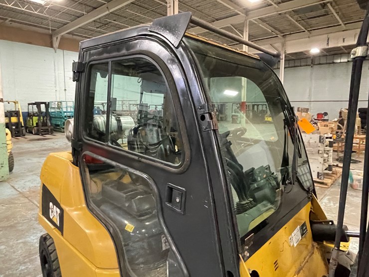 2012-caterpillar-p10000-image-26