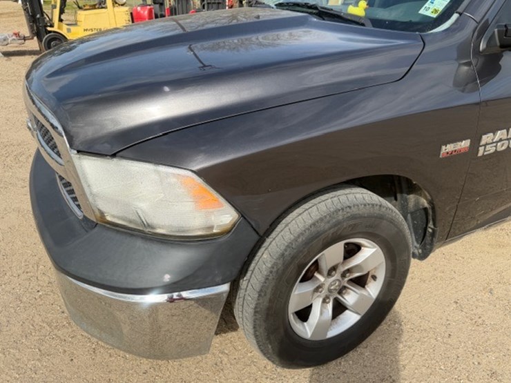 2014-dodge-ram-1500-image-18