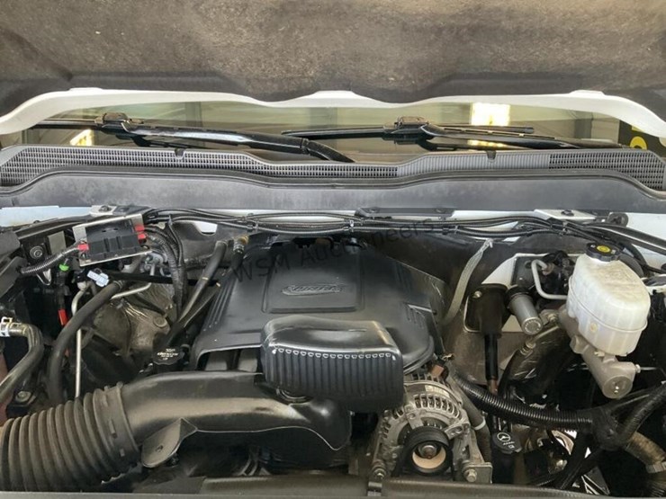 2019-chevrolet-silverado-2500hd-image-10