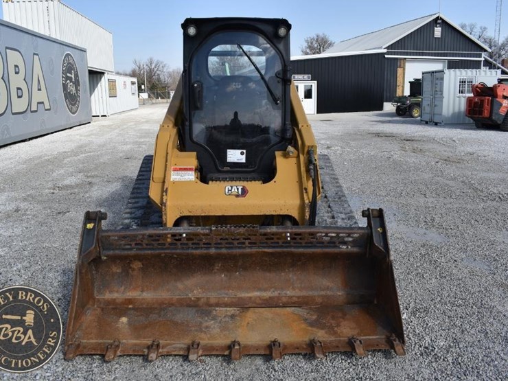 2023-caterpillar-289d3-image-19