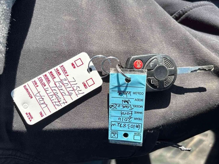 2016-ford-transit-image-26